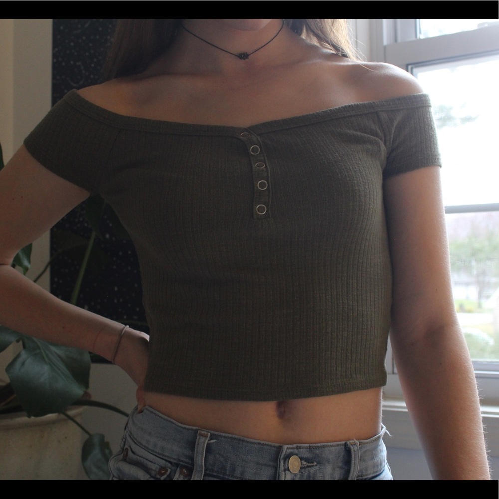 olive green crop top